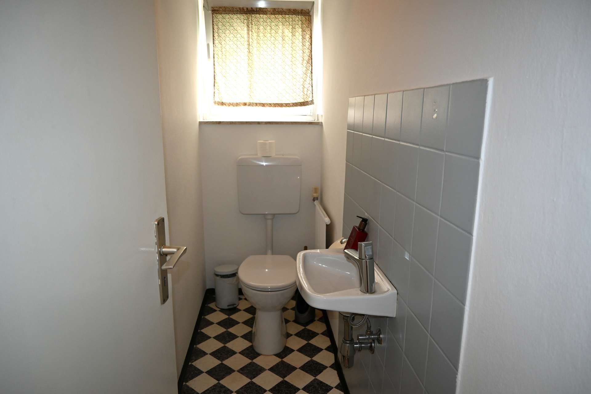 5,44 % Bruttomietrendite! Mehrfamilienhaus in der Innstadt. Vermietet als Studenten-WG! in Passau