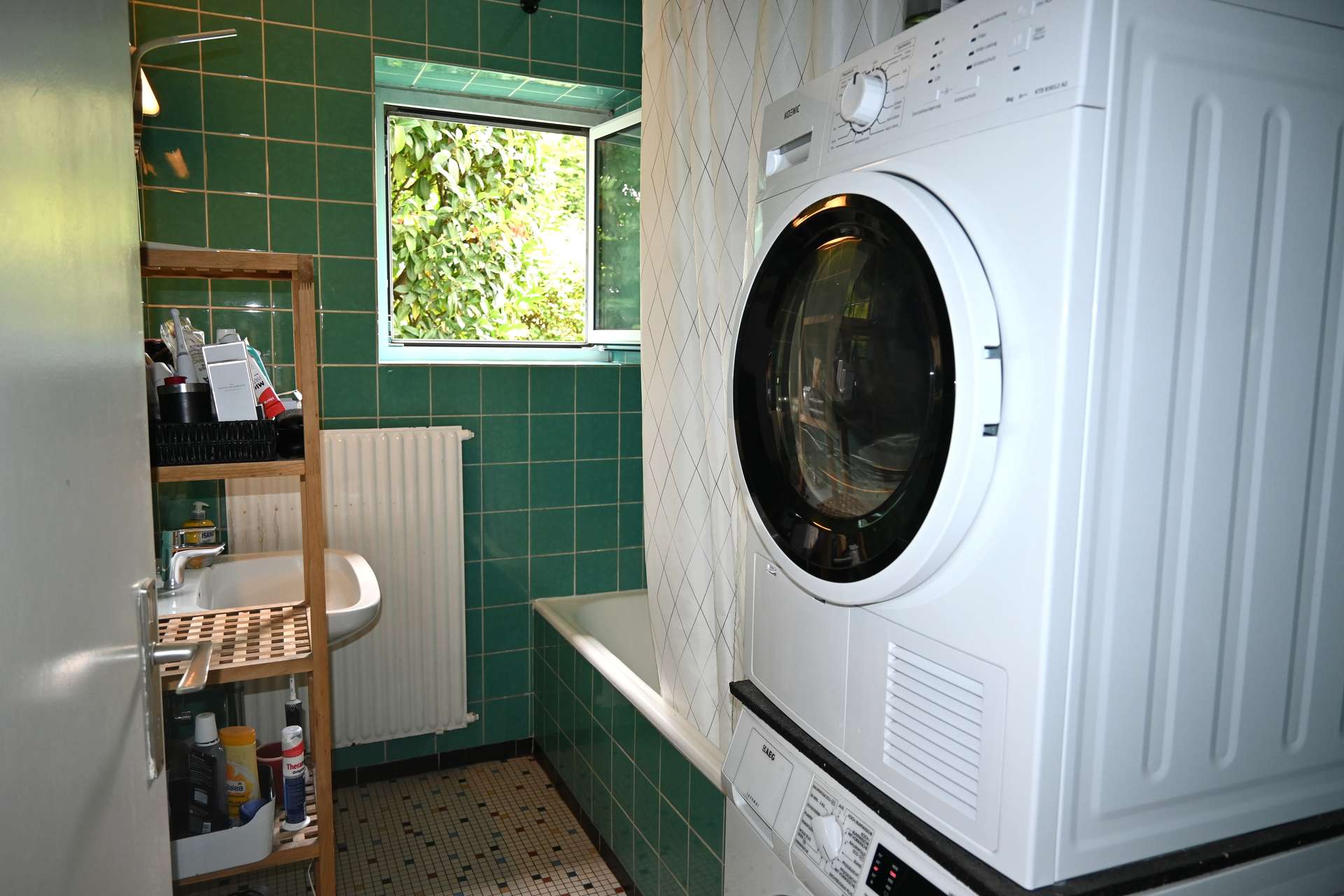 5,44 % Bruttomietrendite! Mehrfamilienhaus in der Innstadt. Vermietet als Studenten-WG! in Passau