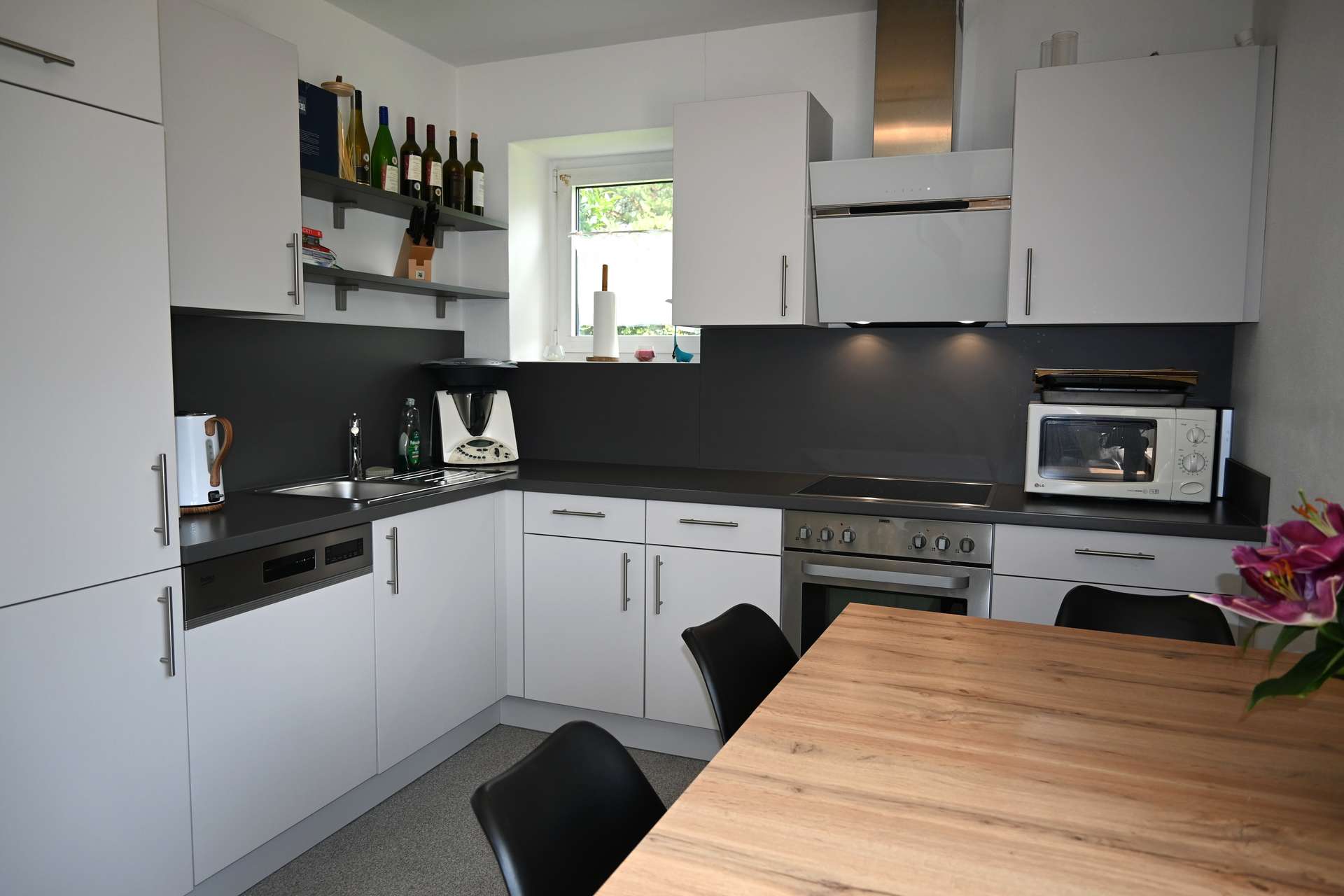 5,44 % Bruttomietrendite! Mehrfamilienhaus in der Innstadt. Vermietet als Studenten-WG! in Passau