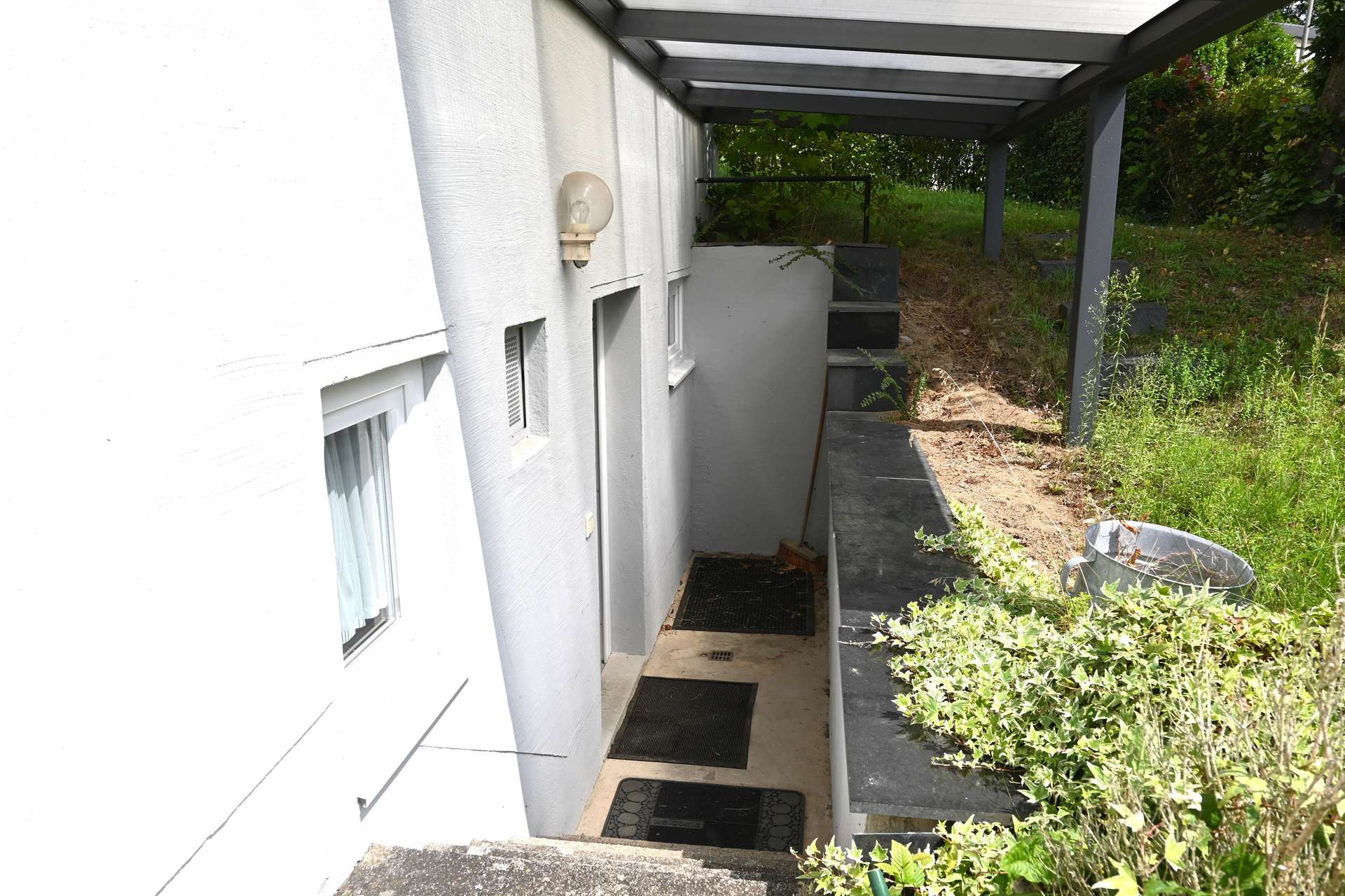 5,44 % Bruttomietrendite! Mehrfamilienhaus in der Innstadt. Vermietet als Studenten-WG! in Passau