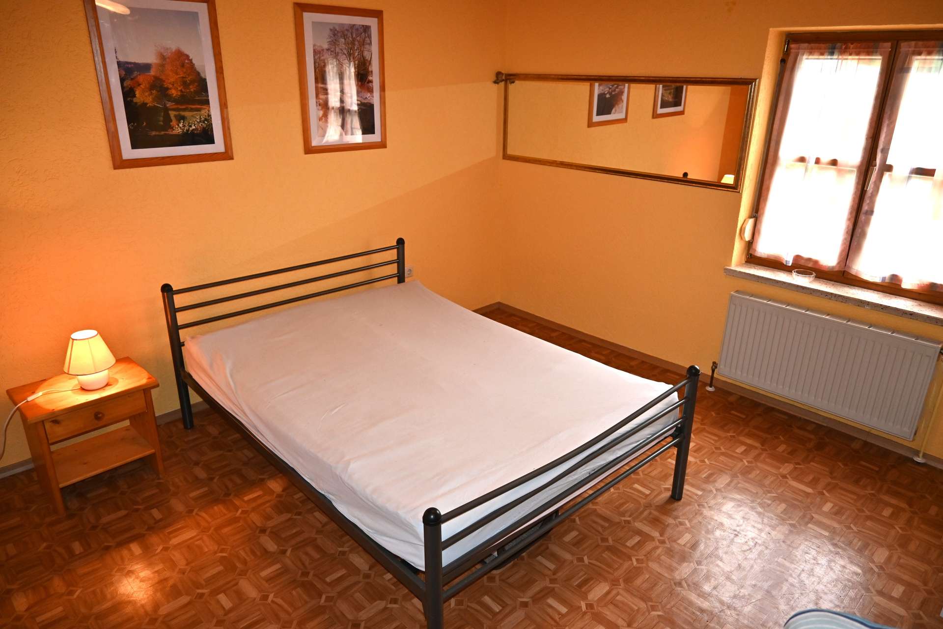 Gemütliches Familienhaus mit Einliegerwohnung im Grünen! in Witzmannsberg