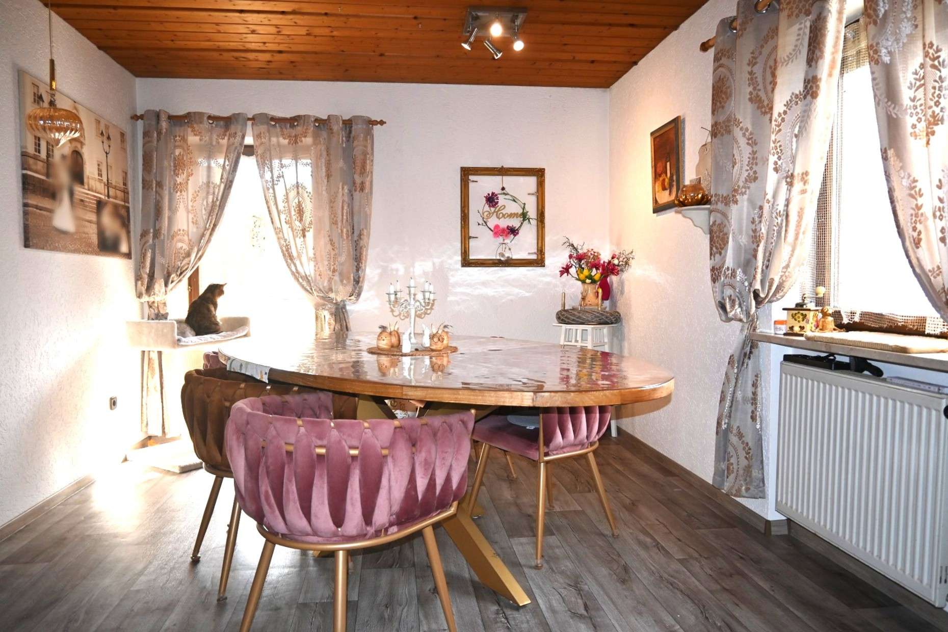 Familienhaus in Ruhelage mit über 3.000 m² Grund! in Ortenburg