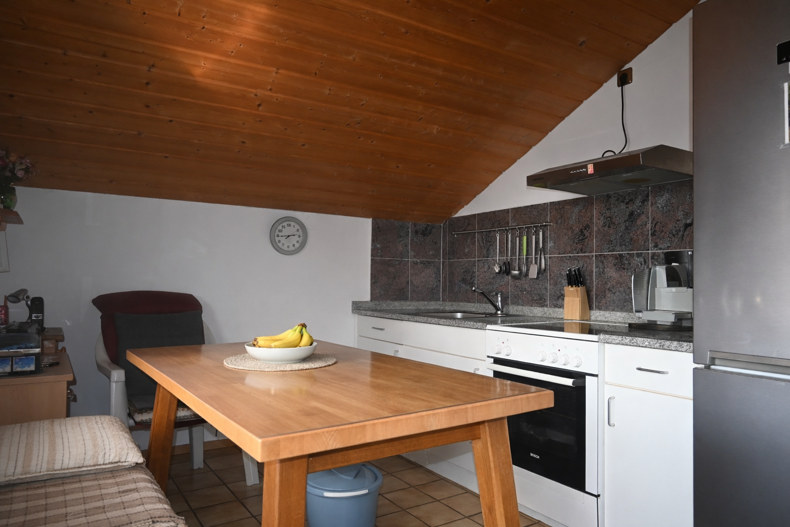 Familienhaus in Ruhelage mit über 3.000 m² Grund! in Ortenburg