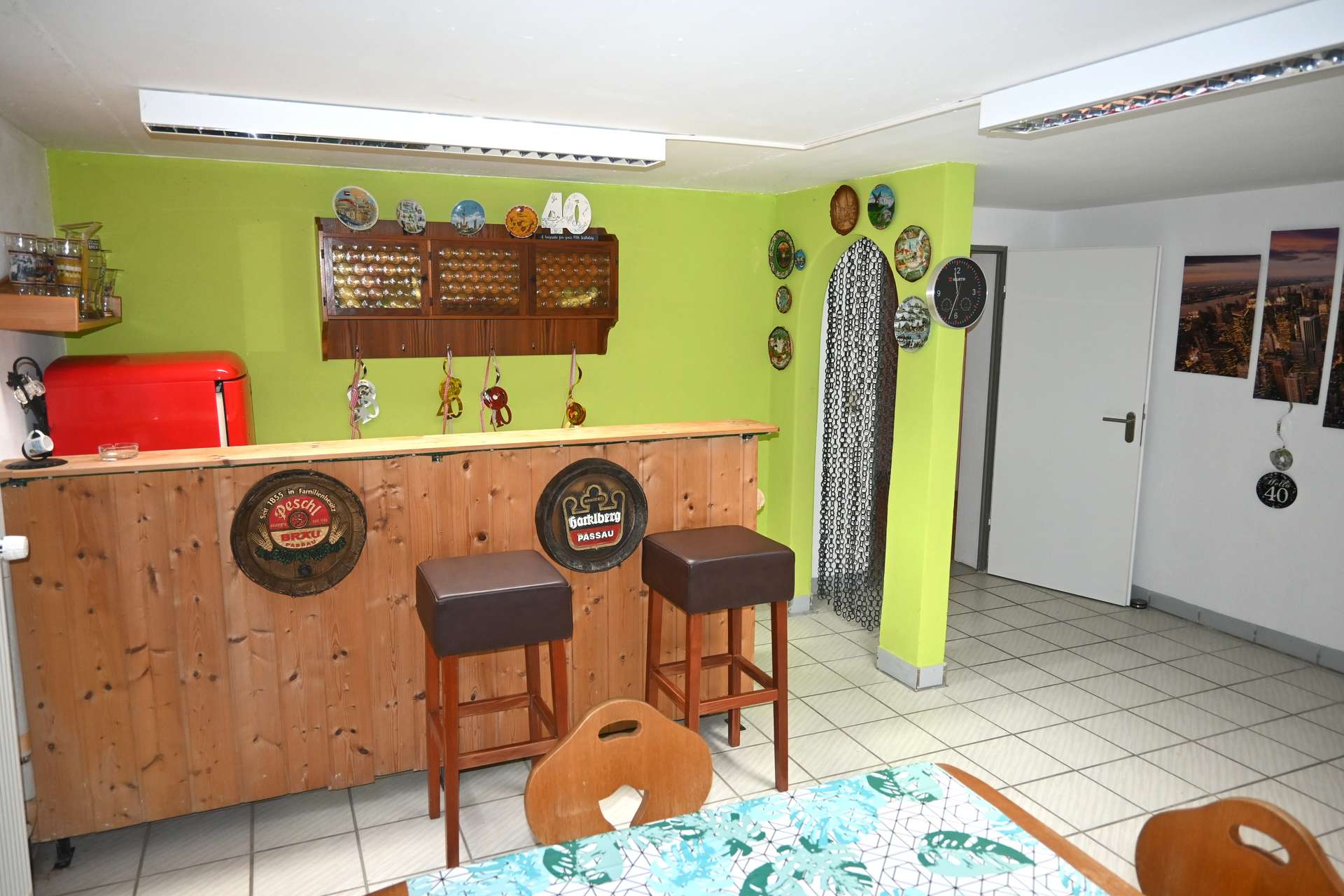 Familienhaus in Ruhelage mit über 3.000 m² Grund! in Ortenburg