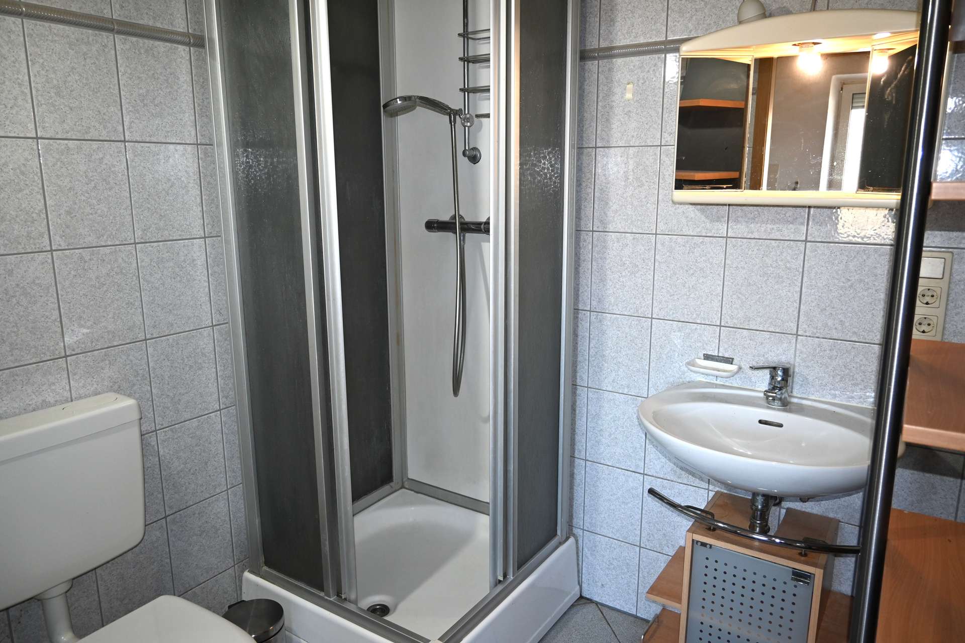 5 % Bruttorendite, Mehrfamilienhaus unweit dem Krankenhaus Vilshofen! in Vilshofen